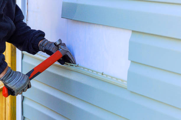 Reliable Emergency Siding Repair contractor in Mechanicsburg, PA by Squared Siding
